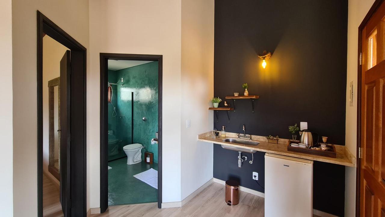 Hotel Serra Bonita Делфим Морейра Екстериор снимка
