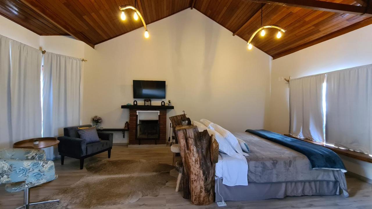 Hotel Serra Bonita Делфим Морейра Екстериор снимка
