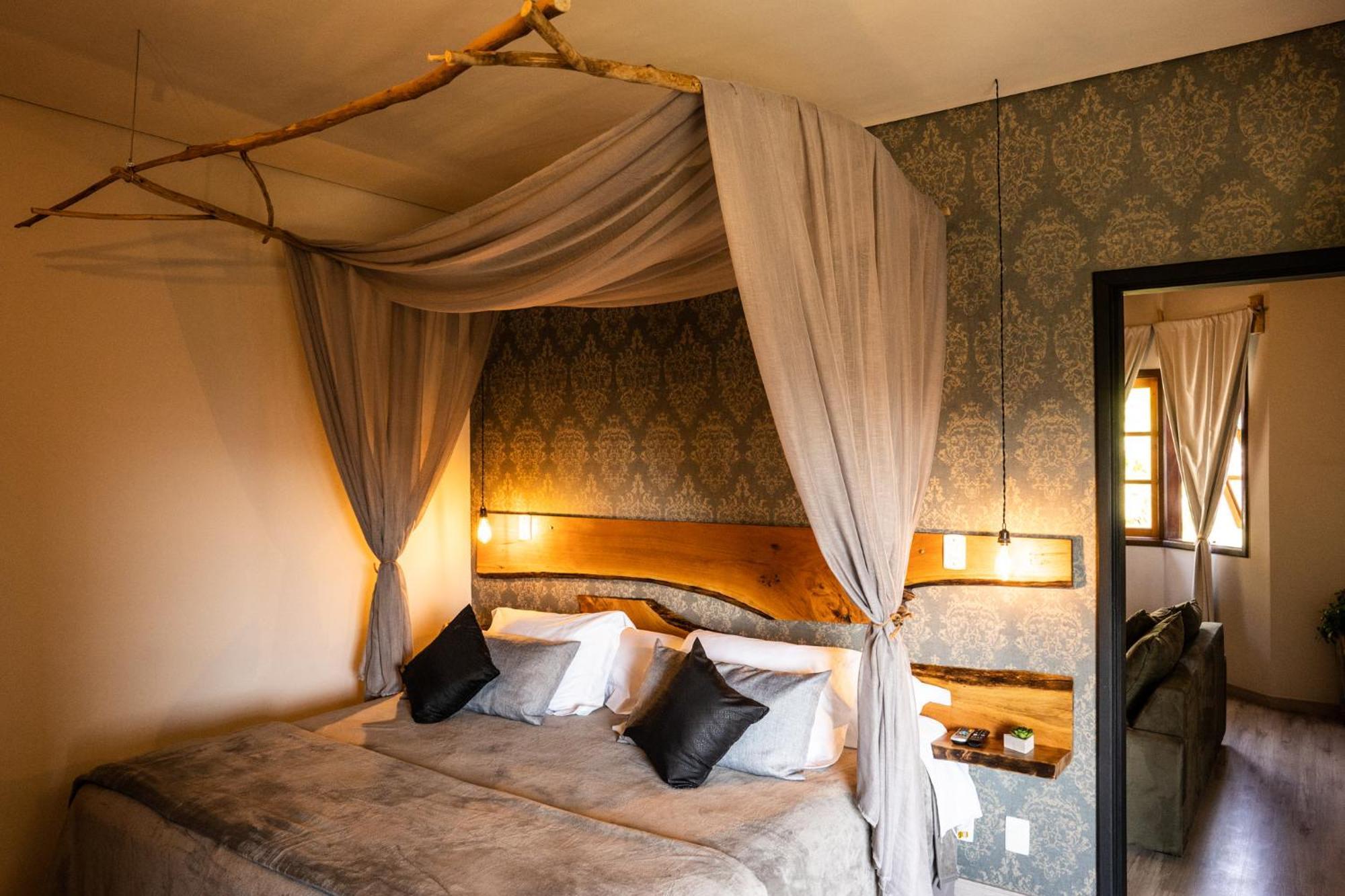 Hotel Serra Bonita Делфим Морейра Екстериор снимка